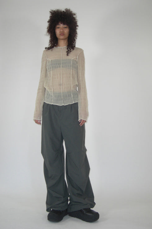 PLEATED MESH EXPOSED SEAMS TOPS -BEIGE- *Last1