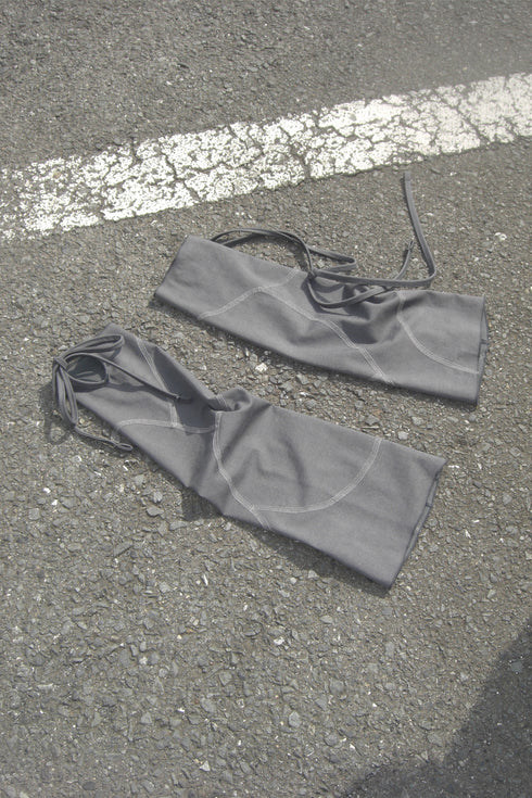 EXPOSED SEAMS ASYMMETRY LEG WARMERS