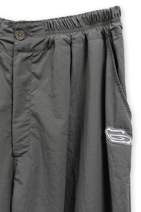 NYLON TUCK STITCH PANTS -CHARCOAL-