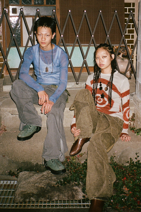 CIRCLE CUT-OUT DENIM PANTS -BLACK- *Last1