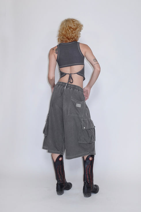 BACK SLIT STITCH TANK TOP -CHARCOAL-