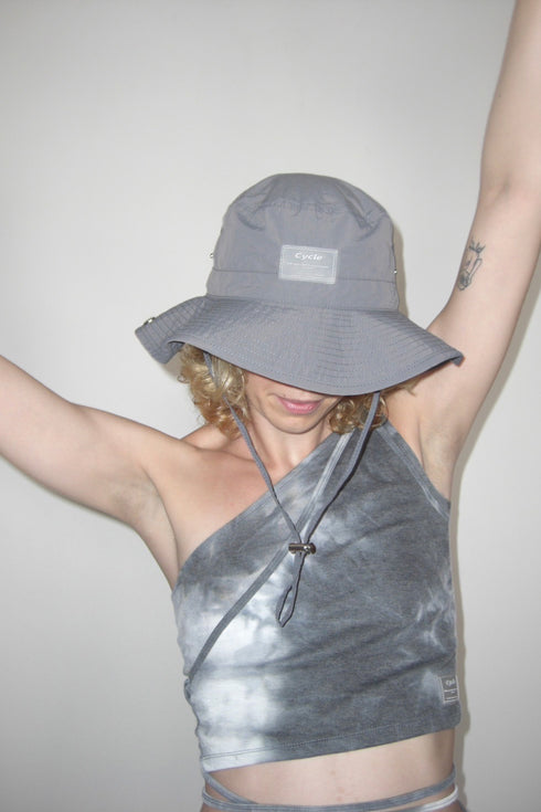 DRAW CODE SAFARI BUCKET HAT -COLD GRAY-