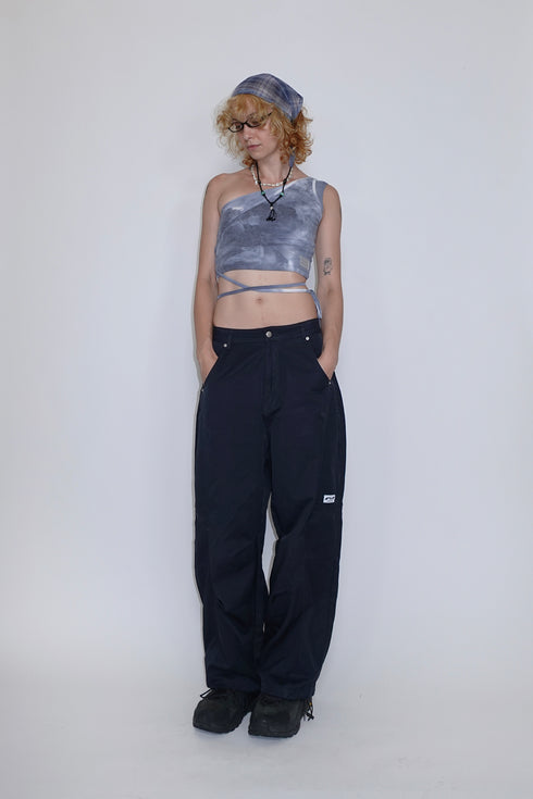 TIE-DYE ASYMMETRY WRAP TANK TOP -INDIGO-