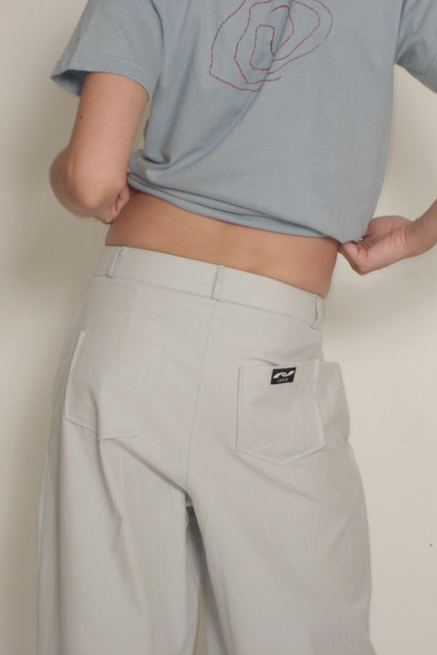 DRAW CODE SPIRAL BUTTON PANTS -ICE GRAY-