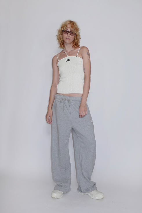 SPIRAL BUTTON THREE STRAP CAMISOLE -IVORY-