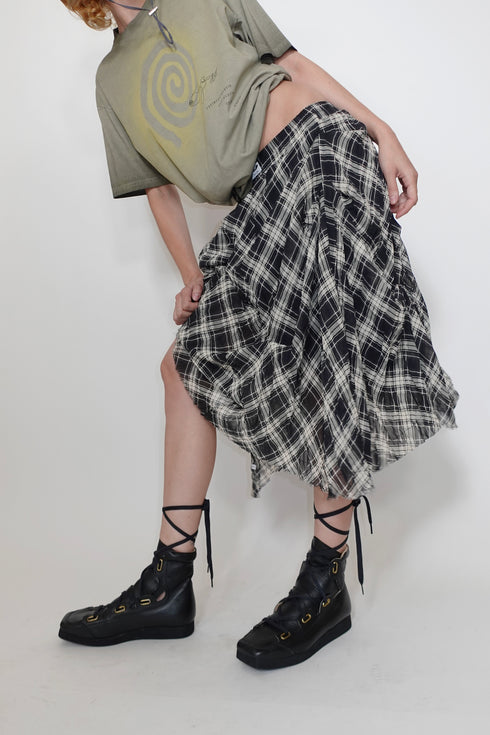 TARTAN CHECK TUCK SKIRT -BLACK-
