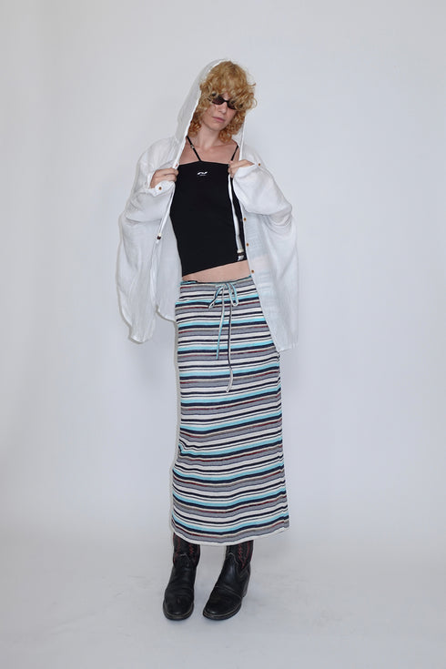 WOOD BUTTON CHILL OUT HOODIE -WHITE-