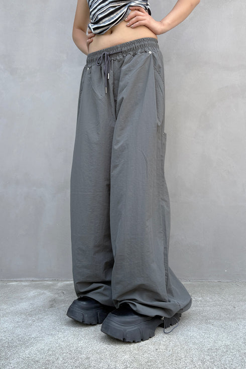 【RESTOCK】NYLON WIDE RIVET PANTS -SLATE CHARCOAL-