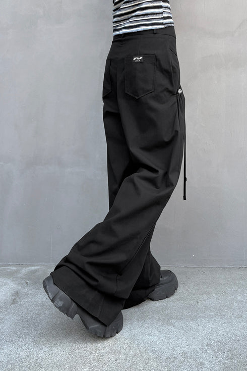 DRAW CODE SPIRAL BUTTON PANTS -BLACK-