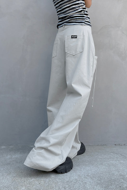 DRAW CODE SPIRAL BUTTON PANTS -ICE GRAY-