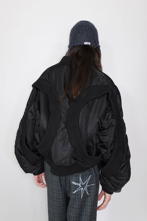 CIRCLE RIBBED NYLON MA-1 -BLACK-