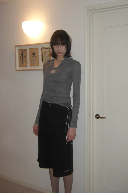 DRAWSTRING-EYELET HALF PANTS