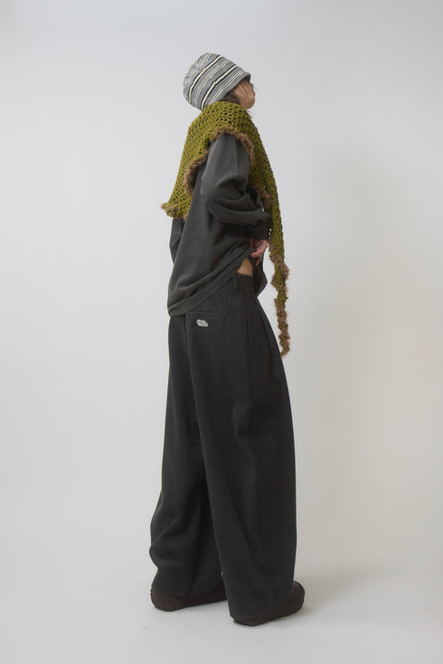 【PRE-ORDER】WOOL BALOON TUCK TROUSERS -CHARCOAL-