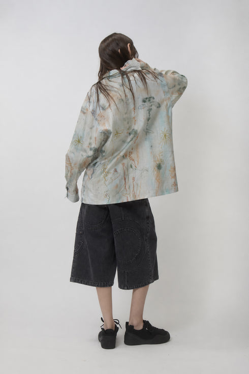 CIRCLE CUT-OUT WASHED HALF PANTS -BLACK DENIM-