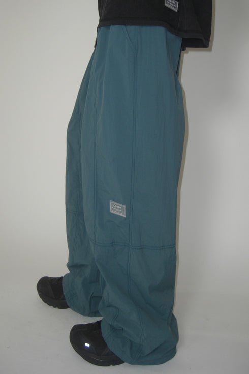 【RESTOCK】NYLON BUCKLE PANTS -TURQUOISE-