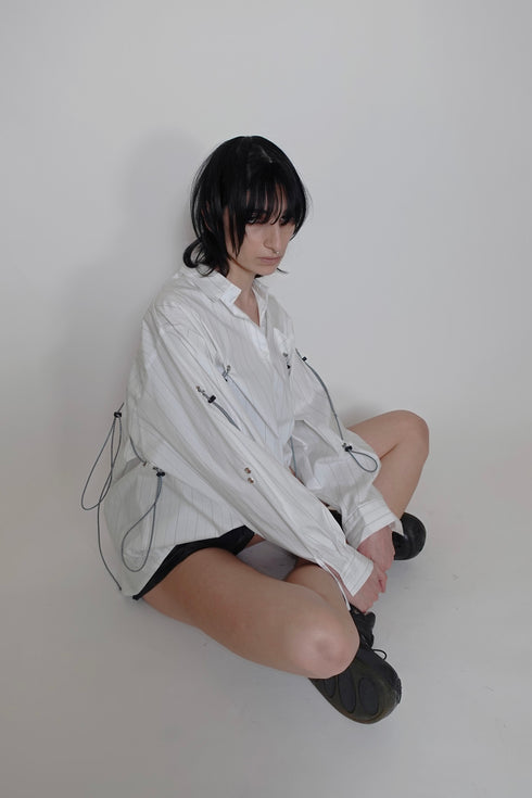 DRAWSTRING-EYELET STRIPED SHIRT -WHITE-