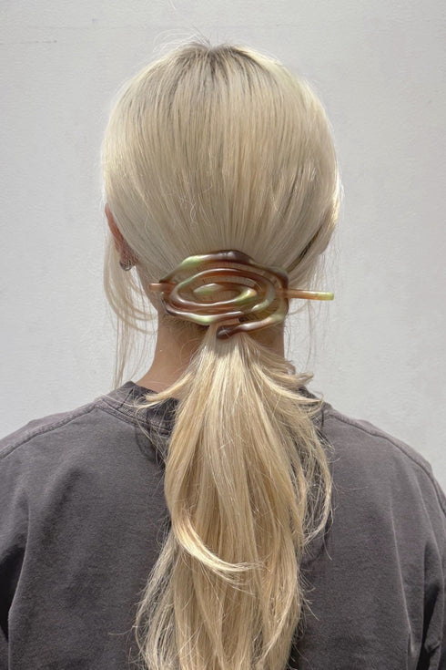 Taichi Yamane × Cycle SCULPTUAL HAIR STICK -BROWN×LIGHT GREEN-