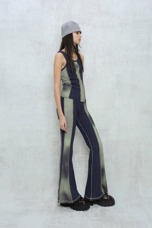 FLOWER SWITCHING FLARE PANTS -NAVY-