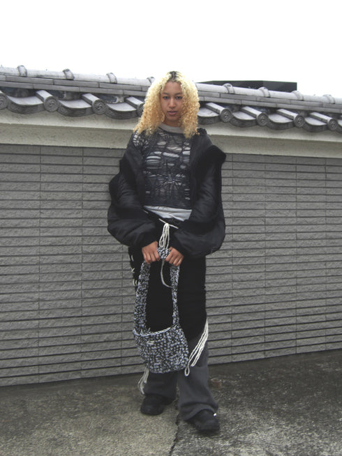 CIRCLE RIBBED NYLON MA-1 -BLACK-