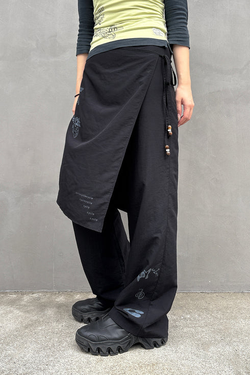 WRAP SKIRT LAYERED TROUSERS -BLACK-