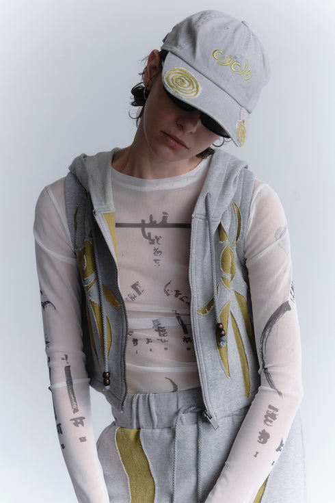 SPIRAL EMBROIDERY CAP -GRAY-