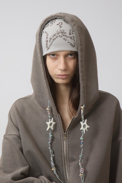 【PRE-ORDER】BEADED DRAWSTRING ZIP-UP HOODIE -BROWN-