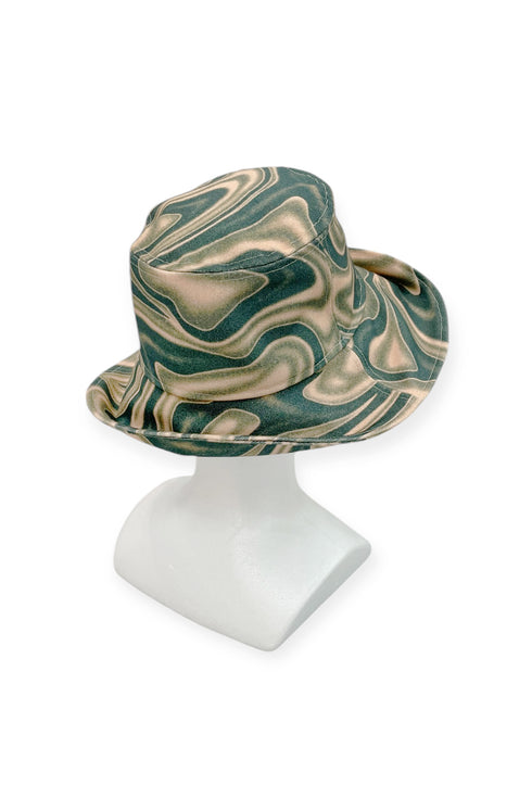 DISTORTED GREEN BUCKET HAT