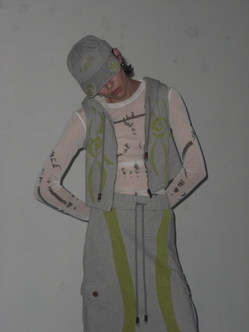 UNALOME SLEEVELESS HOODIE -GRAY×GREEN-