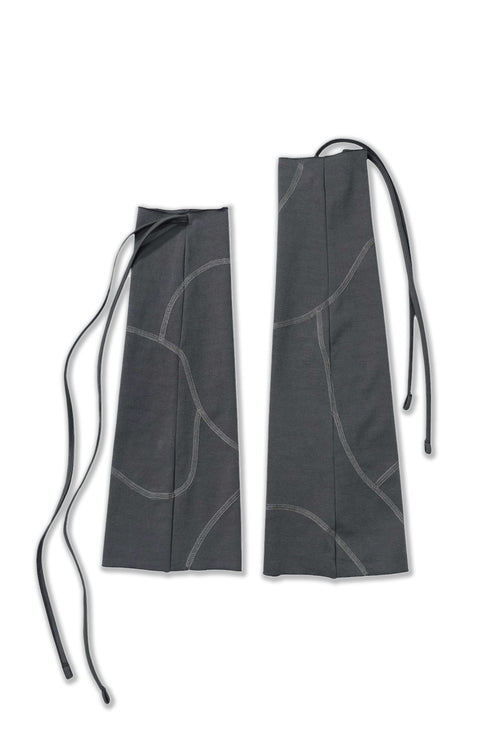 EXPOSED SEAMS ASYMMETRY LEG WARMERS