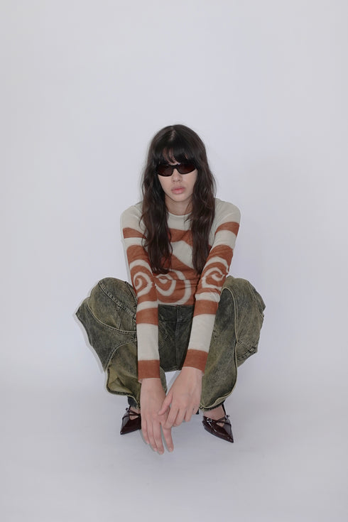 SECOND SKIN TOPS "Spiral Gecko" -RED-