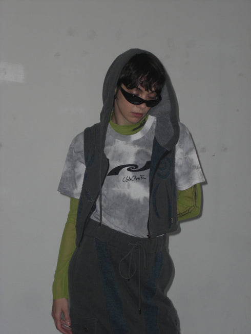 UNALOME SLEEVELESS HOODIE -CHARCOAL-