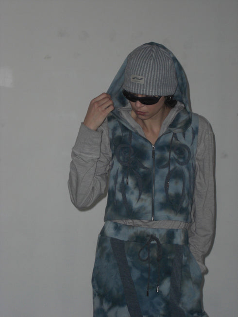 UNALOME SLEEVELESS HOODIE -TIE-DYE BLUE-