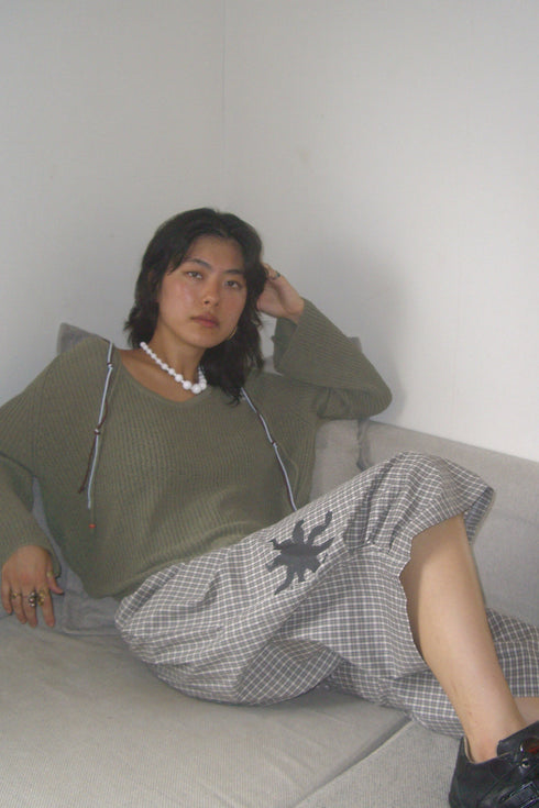 TUCKED CHECK HALF PANTS -GRAYISH BEIGE-