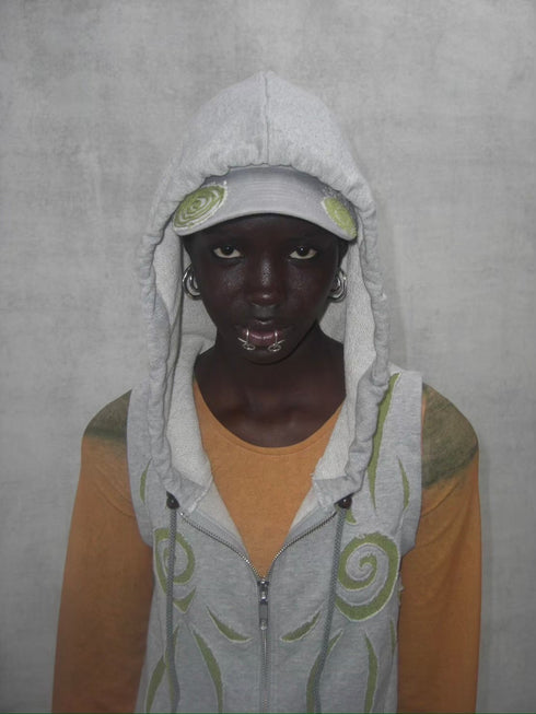 SPIRAL EMBROIDERY CAP -GRAY-