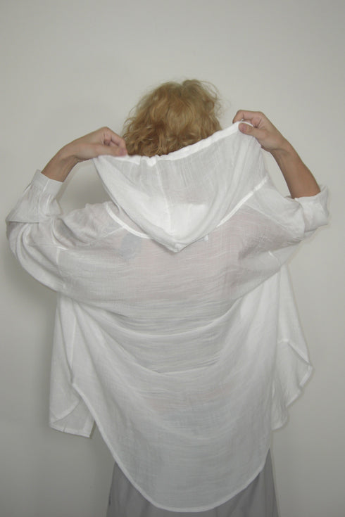 WOOD BUTTON CHILL OUT HOODIE -WHITE-