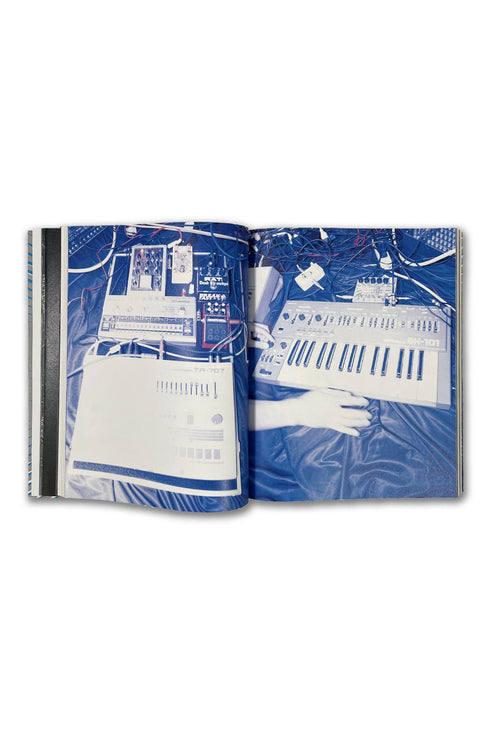 Contact high zine 4th issue